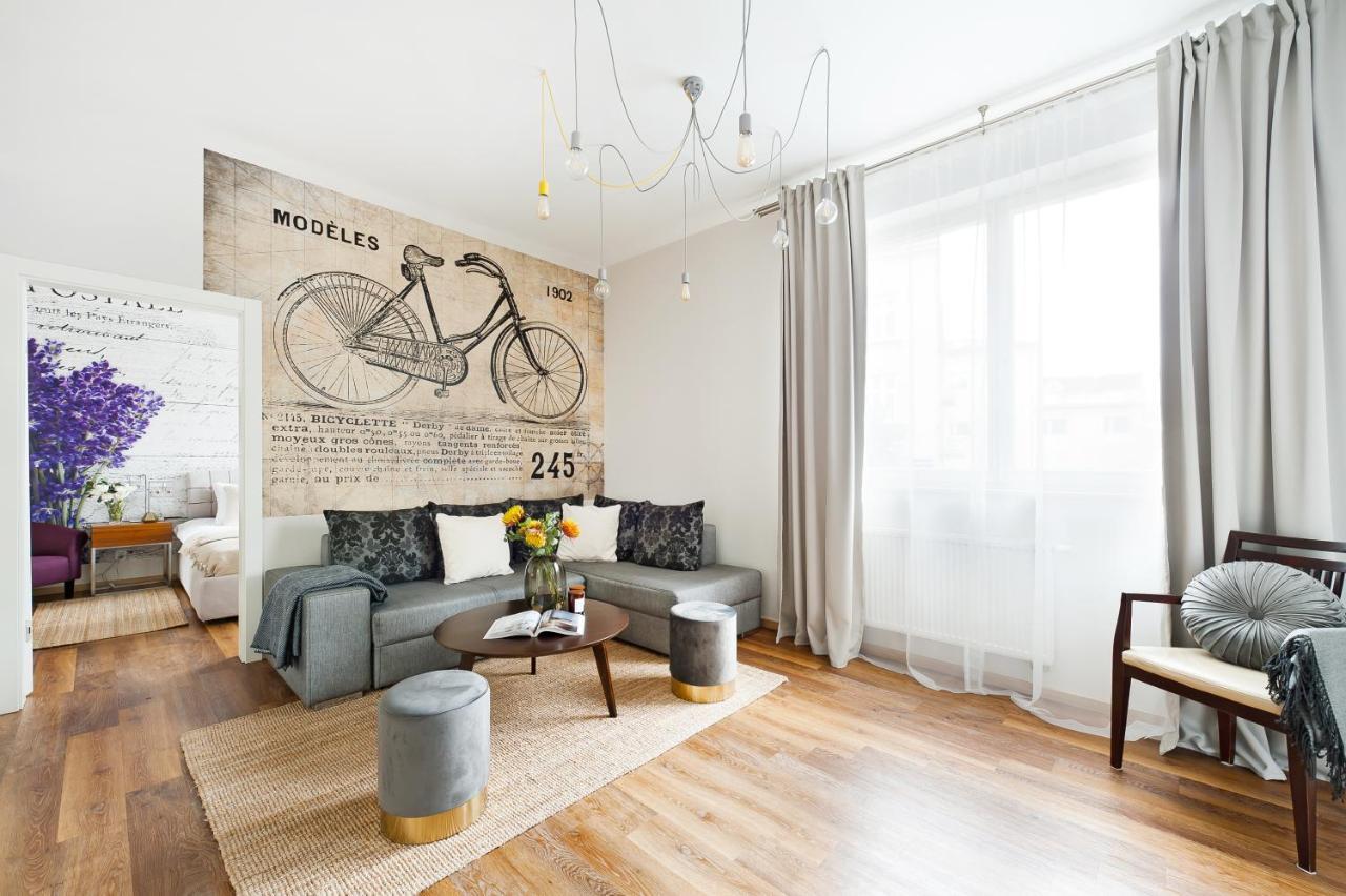 Lavender By Loft Affair Apartament
